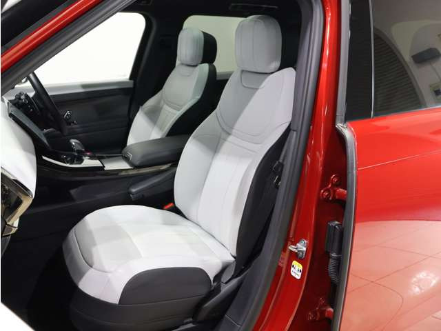 レンジローバースポーツダイナミック HSE 3.0L D300 ディーゼル 4WD