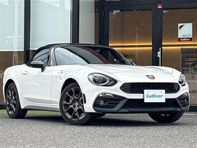 アバルト124スパイダー1.4