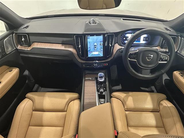 XC60アルティメット B5 AWD 4WD