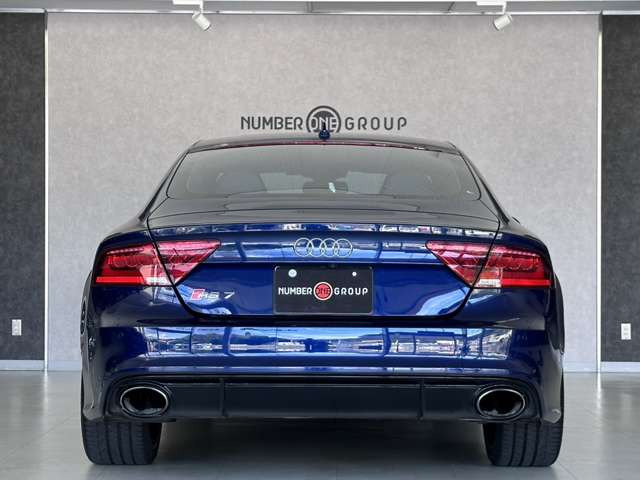 RS7スポーツバッグ4.0 4WD