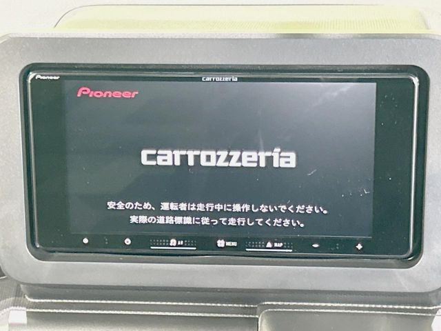 タフトX
