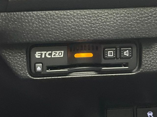 【ETC】高速道路の料金所をストレスなく通過!話題のスポットやサービスエリアに多い「スマートIC」利用時は必須のアイテムです。当店でセットアップを実施、ご納車当日からすぐにご利用いただけます!
