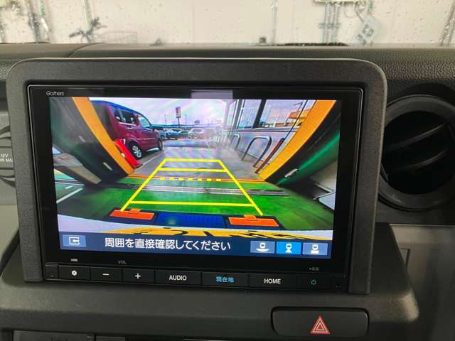 ☆嬉しいバックカメラ付き!後方が苦手で大きな車は運転できないという方の強い味方ですね!しかもガイドラインが映るのでそれを頼りに運転していただければ後方も安心してバックできますよ☆