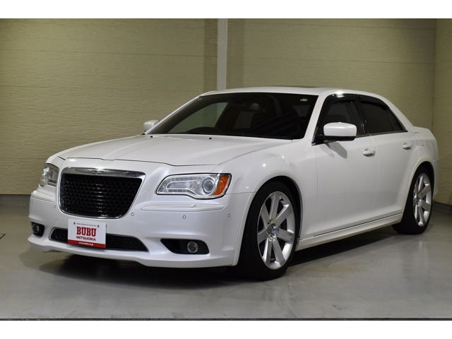 300SRT8