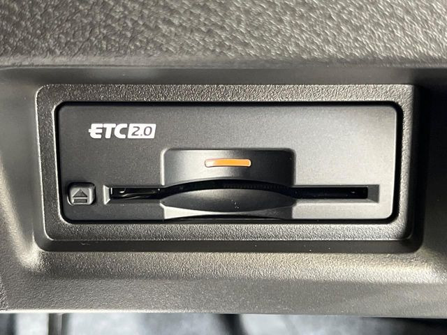 【ETC】高速道路の料金所をストレスなく通過!話題のスポットやサービスエリアに多い「スマートIC」利用時は必須のアイテムです。当店でセットアップを実施、ご納車当日からすぐにご利用いただけます!