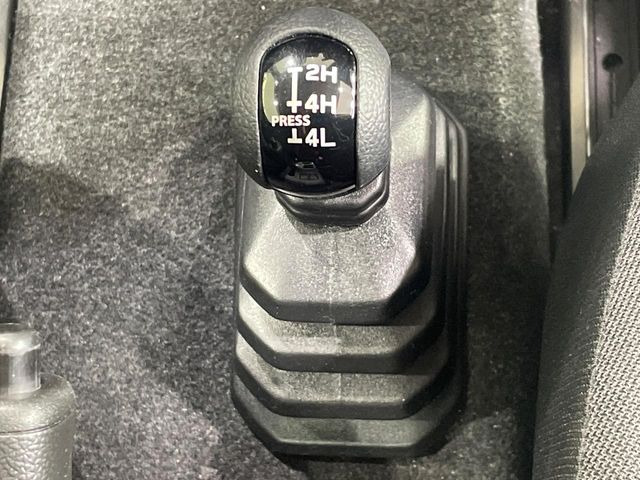 4WD�̂��Ԃł��̂ŁA�ᓹ�ł����S�ł���~��n�n��ɂ��Z�܂��̕��ȊO�ɂ��A�E�B���^�[�X�|�[�c����̕���~��n��֋A�Ȃ����@�������ɂ���������!