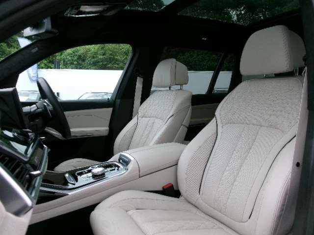 X7xドライブ 40d Mスポーツ 4WD