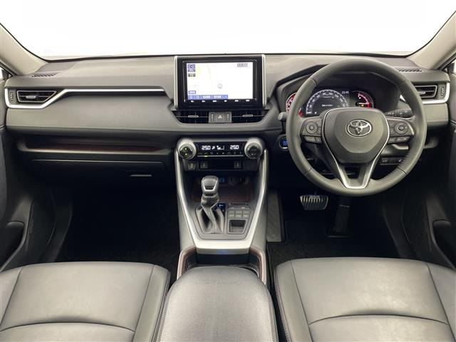 RAV42.0 G 4WD
