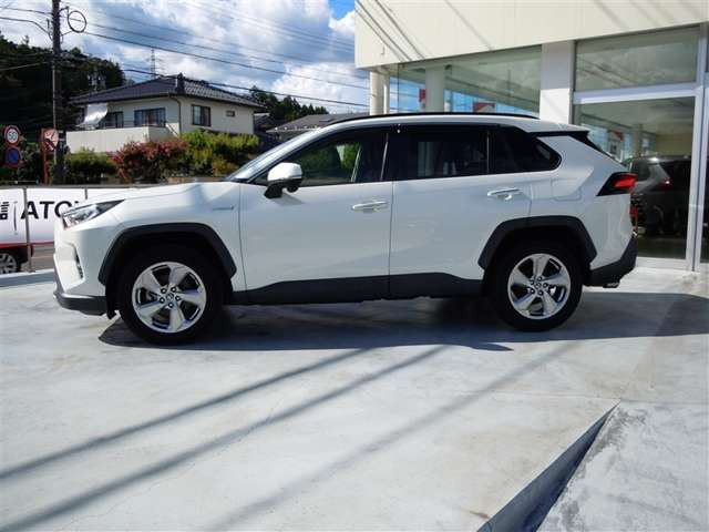 RAV42.5 ハイブリッド G E-Four 4WD