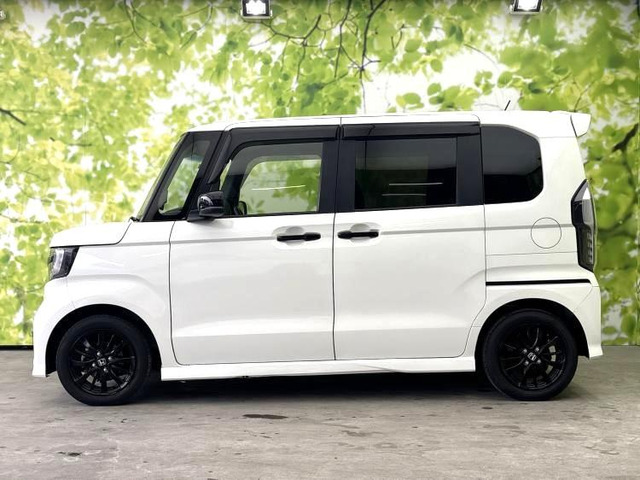 N-BOXカスタムL スタイルプラス ブラック