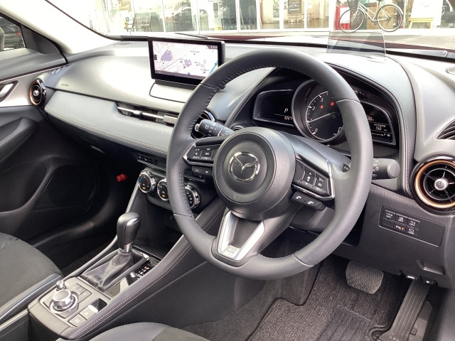 CX-31.8 XD ビビッド モノトーン