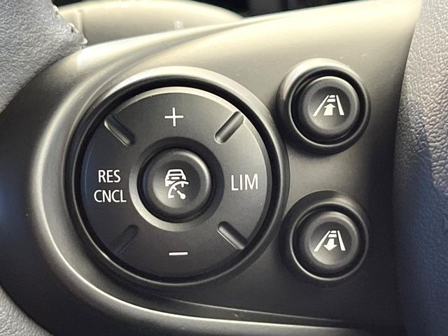 �����[�_�[�N���[�Y�R���g���[��:�O�̎ԂƂ̎Ԋԋ��������ɂƂ�A��葬�x�Ŏ������s���Ă���鎟����̃N���[�Y�R���g���[��!��ɍ������H�⎩���Ԑ�p���H�Ŏg�p����֗��ȋ@�\�ł�!