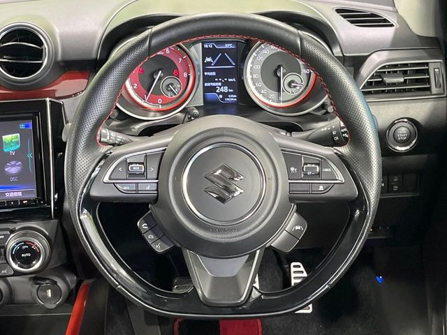 �y�A�_�v�e�B�u�N���[�Y�R���g���[���z�������H�ł̒��������s���y��!!�����ő��x��ۂN���[�Y�R���g���[�����A�Փˌy���V�X�e���ƘA�g���A�O���̎ԗ������m���ĎԊԂ�ۂ悤�ɑ��x���߂��Ă���܂�!!