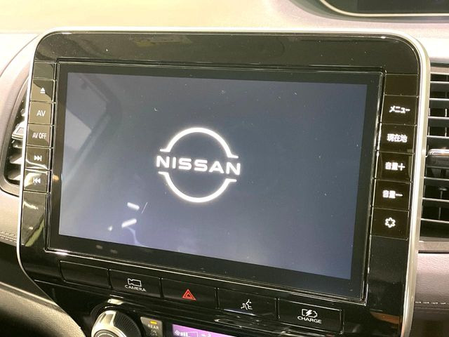 セレナ1.2 e-POWER ハイウェイスターV
