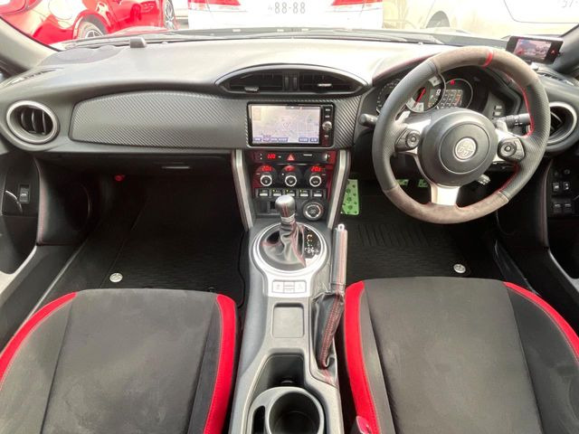 862.0 GT