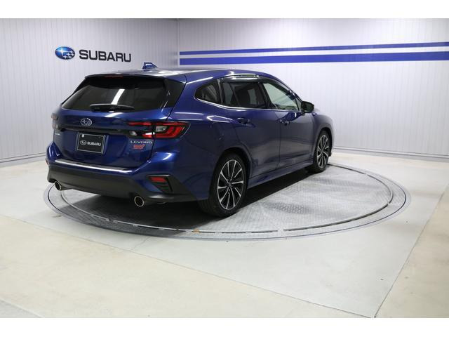 レヴォーグ2.4 STI スポーツR EX 4WD