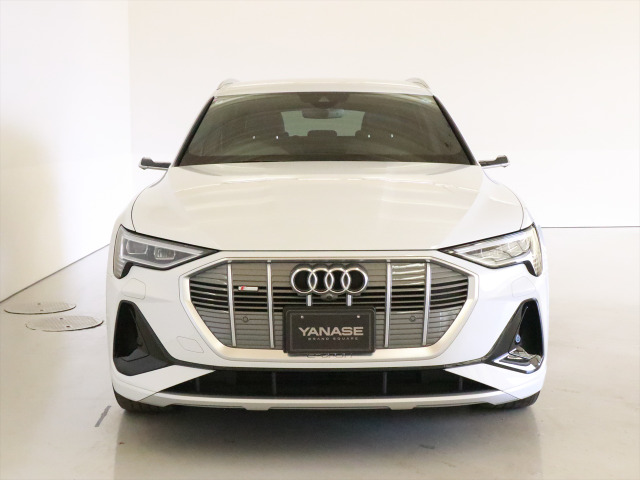 e-tron50 クワトロ Sライン 4WD