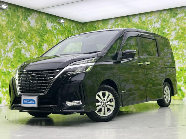 セレナ2.0 ハイウェイスターV 4WD