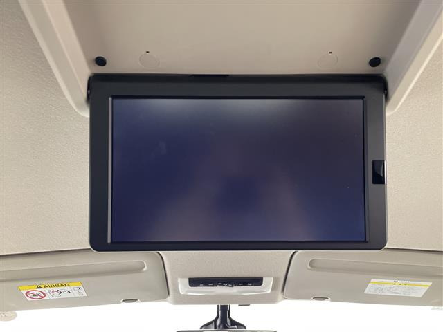 セレナ1.2 e-POWER ハイウェイスターV