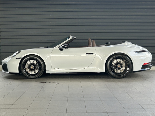 911カブリオレカレラ GTS PDK