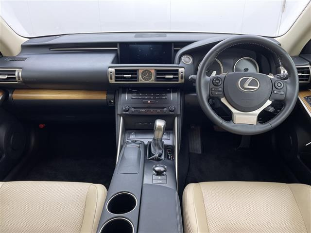 IS250