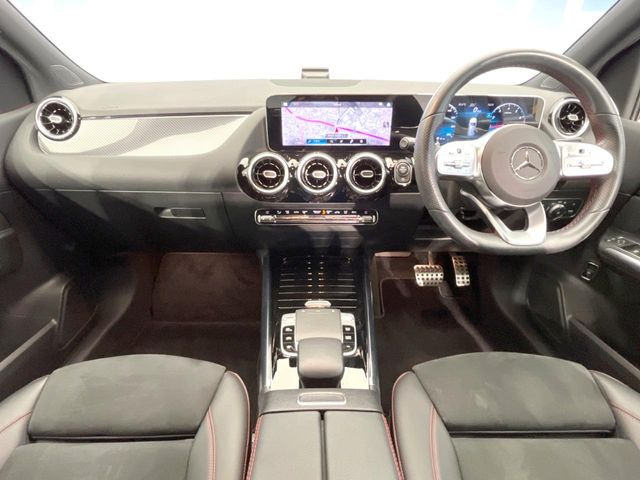 BクラスB180 AMGライン