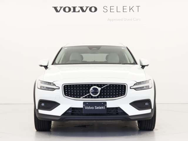 V60クロスカントリーウルトラ B5 AWD 4WD