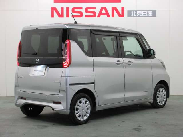 ルークスX 4WD