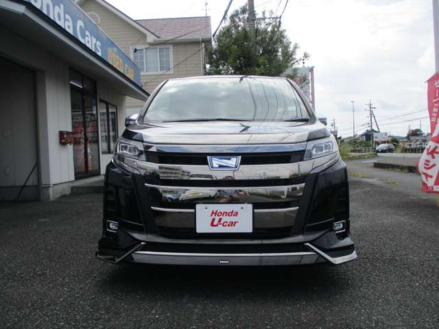 ノア1.8 ハイブリッド Si W×B II