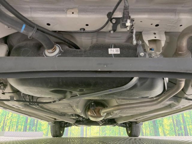 下回りがきれいなうちに、防錆加工の施工がオススメ。降雪地域はもちろん、沿岸部にお住いの方や、趣味でマリン・ウィンタースポーツをされる方にご好評いただいております。