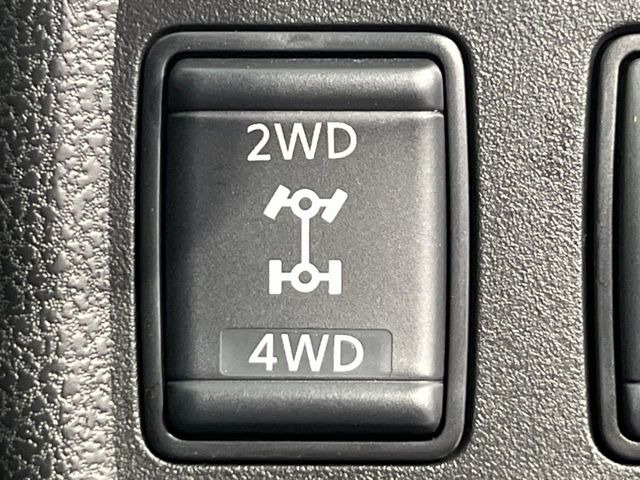 ノート1.2 e-POWER X FOUR 4WD