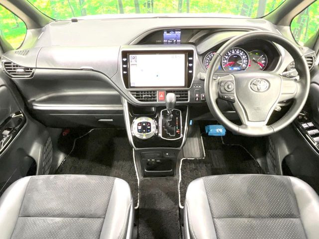 ヴォクシー2.0 ZS 煌III