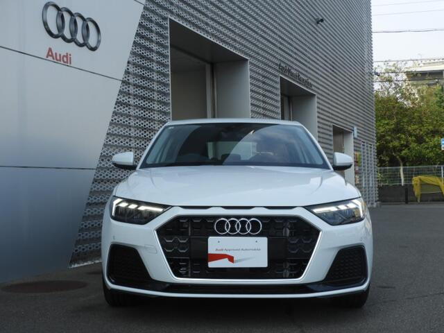 A1スポーツバック25 TFSI アドバンスド