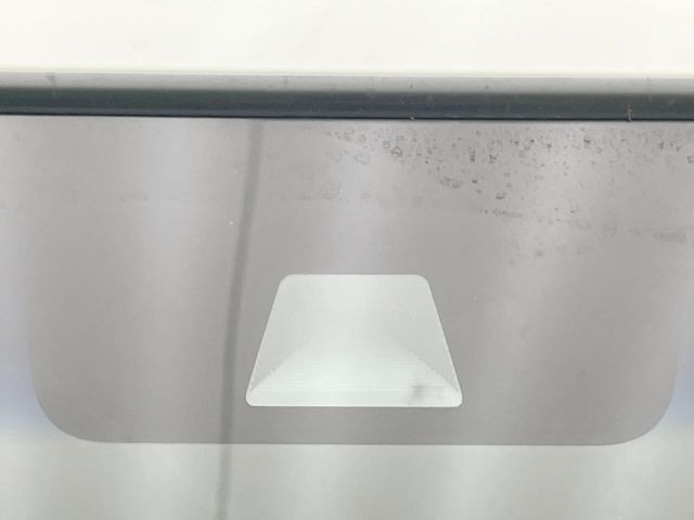 【ホンダセンシング】走行中に前方の車両等を認識し、衝突しそうな時は警報とブレーキで衝突回避と被害軽減をアシスト。より安全にドライブをお楽しみいただけます。