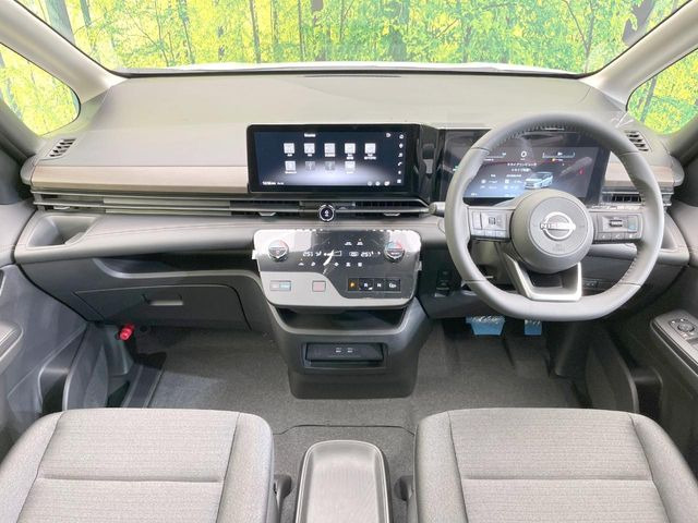 セレナ1.4 e-POWER ハイウェイスターV