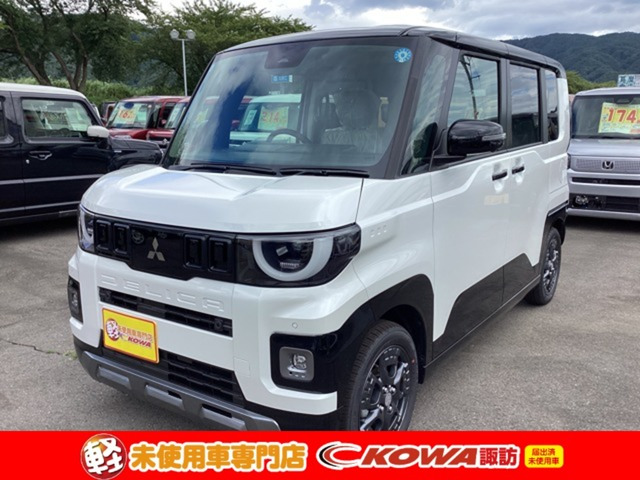 デリカミニT プレミアム 4WD