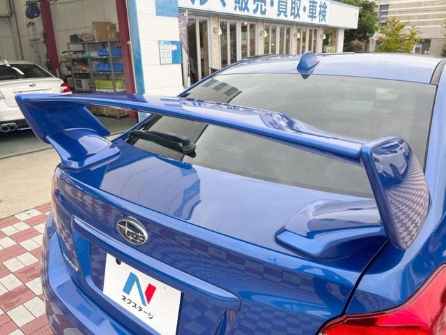 �y��^�����X�|�C���[�z�X�|�[�c�J�[�炵�����O�b�ƈ�������^�����X�|�C���[�𑕒��􍂑����s���̃X�^�r���e�B(���s���萫)����ɖ𗧂��܂��B