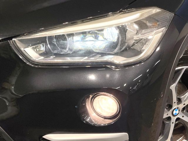 ●LEDヘッドライト:夜間走行時も良好な視界を確保し安心して運転できる高輝度LEDヘッドライトを装備!点灯速度が早く、消費電力も抑えられています。