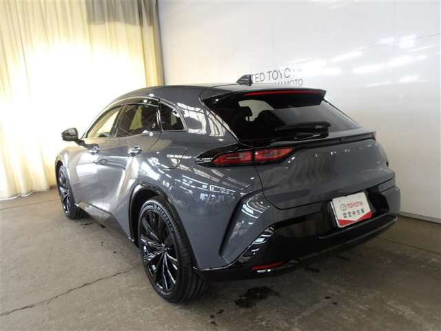 クラウンスポーツ2.5 Z E-Four 4WD