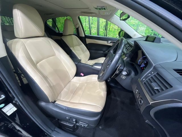 �y�p���[�V�[�g�z�X�C�b�`��ŊȒP�ɃV�[�g�̔��������\!�d��������͂�����܂���!���K�ȃV�[�g�|�W�V�����ɃZ�b�g���āA���K�ȃh���C�u�����y���݂��������B