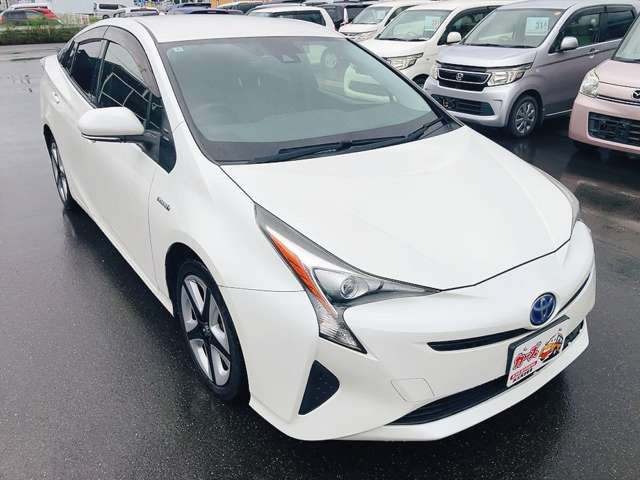 お車のご購入からオイル交換・整備・車検・任意保険・修理・鈑金何でもお任せ下さい!親切・丁寧にご対応致します♪