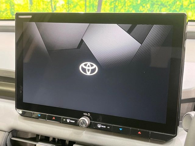 【12.9インチ ディスプレイオーディオ】大画面のディスプレイはAppleCarPlayやAndroidAutoが利用可能。大きな画面でスマホナビアプリ等が利用いただけます♪