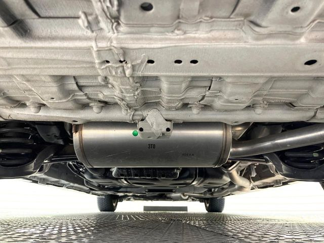 下回りがきれいなうちに、防錆加工の施工がオススメ。降雪地域はもちろん、沿岸部にお住いの方や、趣味でマリン・ウィンタースポーツをされる方に大変好評いただいております。