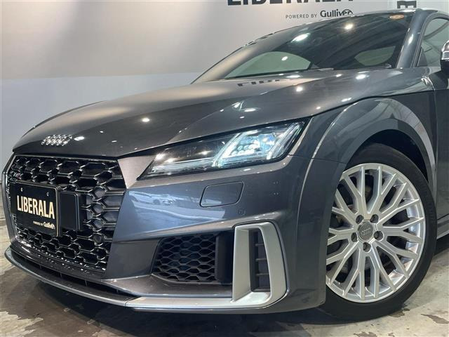TTSクーペ2.0 TFSI クワトロ 4WD