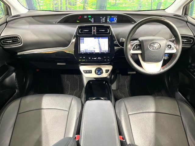 プリウス1.8 S セーフティ プラス