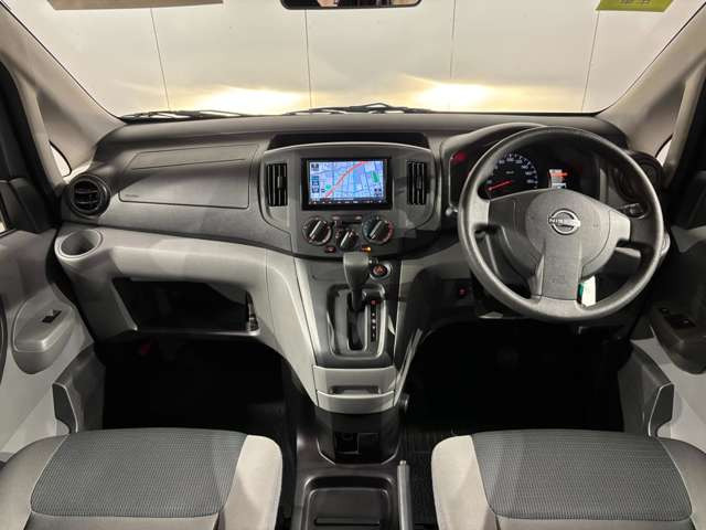 NV200バネットバン1.6 VX