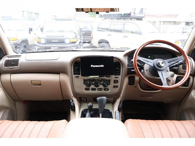 ランドクルーザー1004.2 VX ディーゼル 4WD