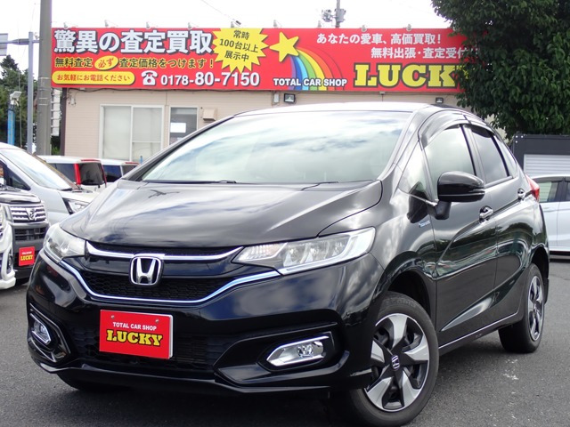 フィット1.5 ハイブリッド F 4WD