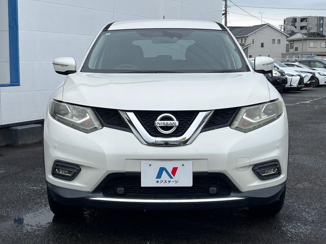 弊社では、全車『修復歴なし』のお車のみ取り扱っております。専任バイヤーによる厳選した仕入れの後、入庫後の車両チェックを行い、ネクステージが認定した高品質な中古車をご提供しております。