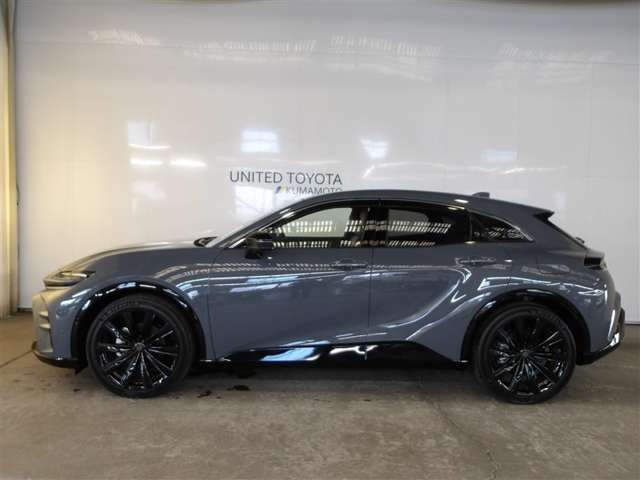 クラウンスポーツ2.5 Z E-Four 4WD